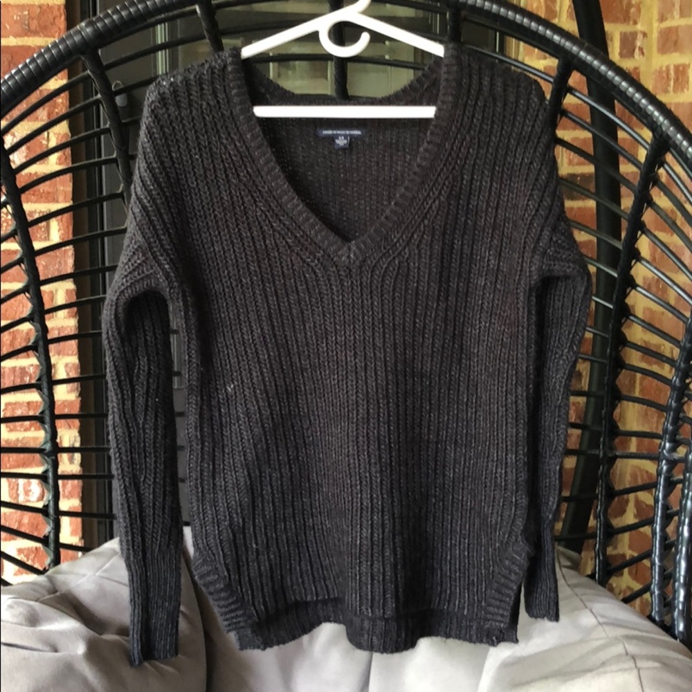 American Eagle Outfitters sweater